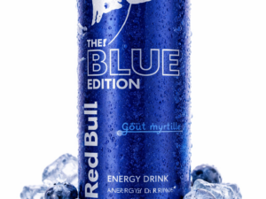 Red Bull Myrtilles est une boisson énergisante au goût intense de myrtille, idéale pour un coup de boost rapide et savoureux. Son arôme fruité accompagne parfaitement vos journées actives. À déguster bien fraîche pour un maximum d’efficacité.